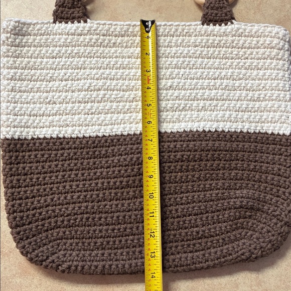 New Handcrafted Crochet Brown & Ivory Tote Bag - Picture 5 of 7